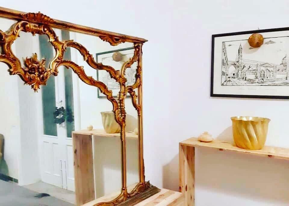 B&B Charme Centre-Ville Artistic & Literary Rooms 巴勒莫 外观 照片