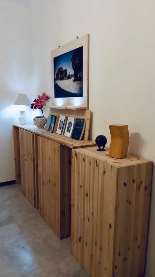 B&B Charme Centre-Ville Artistic & Literary Rooms 巴勒莫 外观 照片