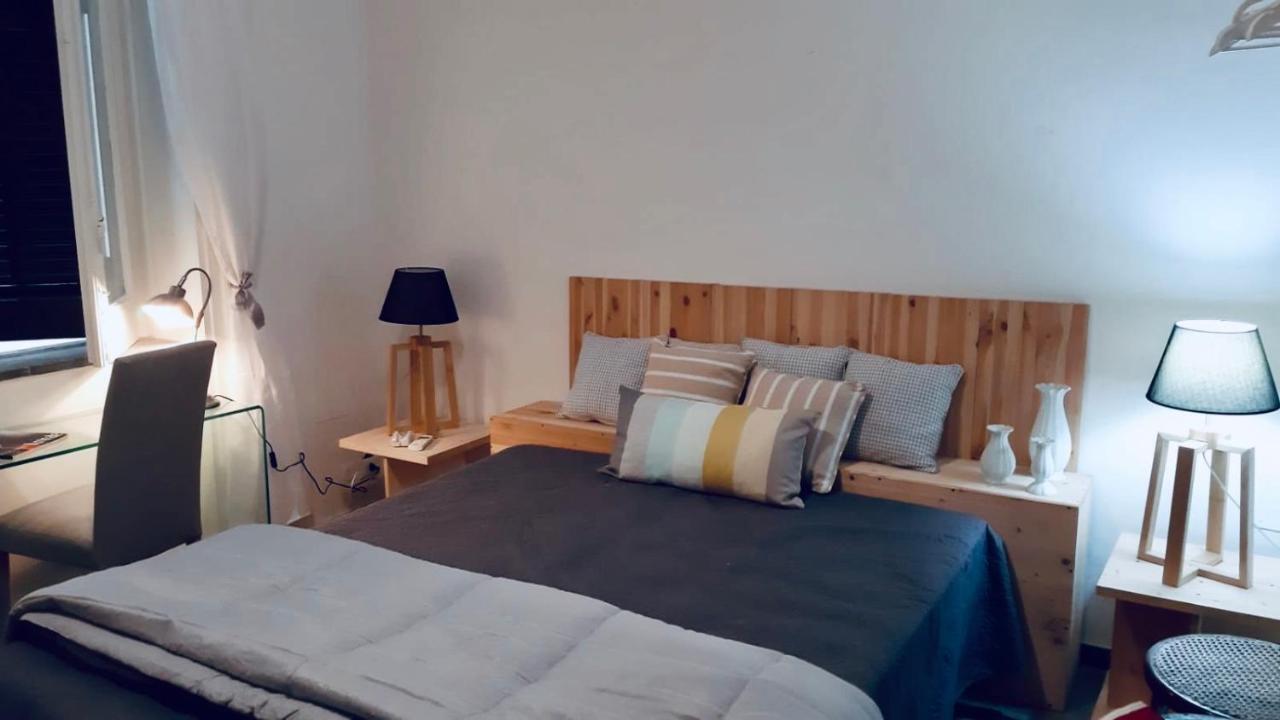 B&B Charme Centre-Ville Artistic & Literary Rooms 巴勒莫 外观 照片